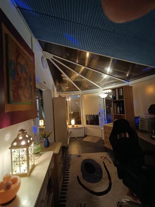 Big Fireplace Aga Hot Tub Wet Room Barn Garage Llanelli Eksteriør billede